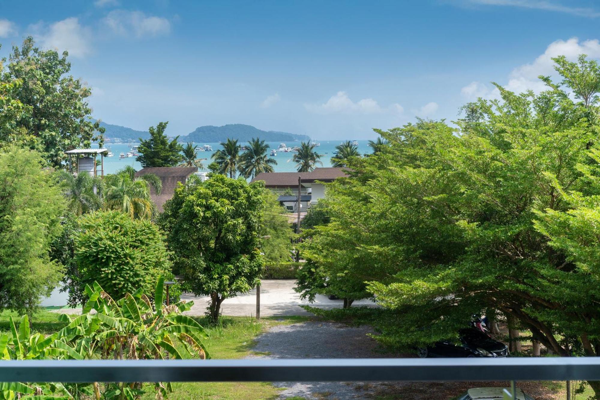 Chalong Marina Bay View Phuket Hotel บ้านบางจาก ภายนอก รูปภาพ
