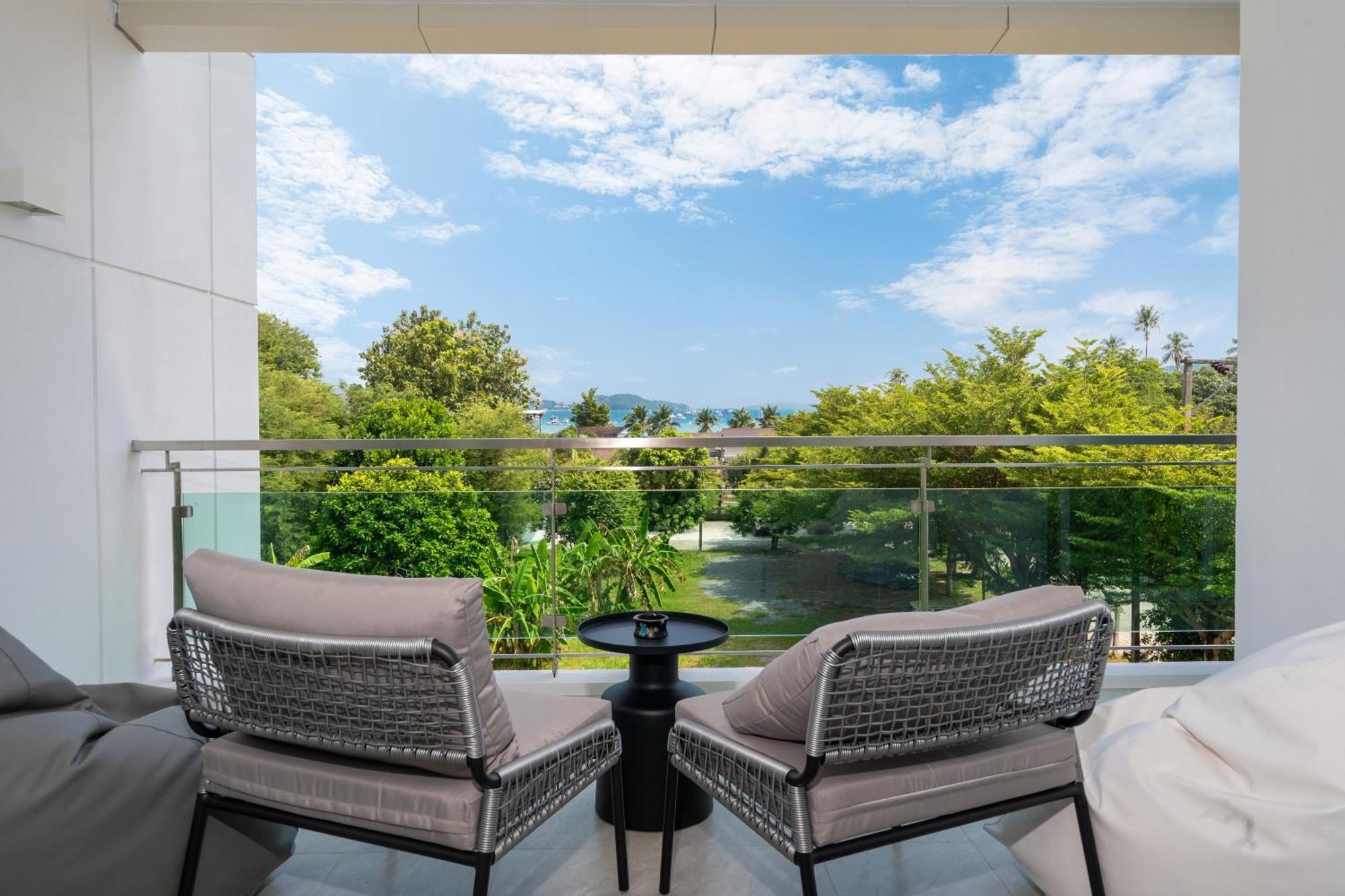 Chalong Marina Bay View Phuket Hotel บ้านบางจาก ภายนอก รูปภาพ