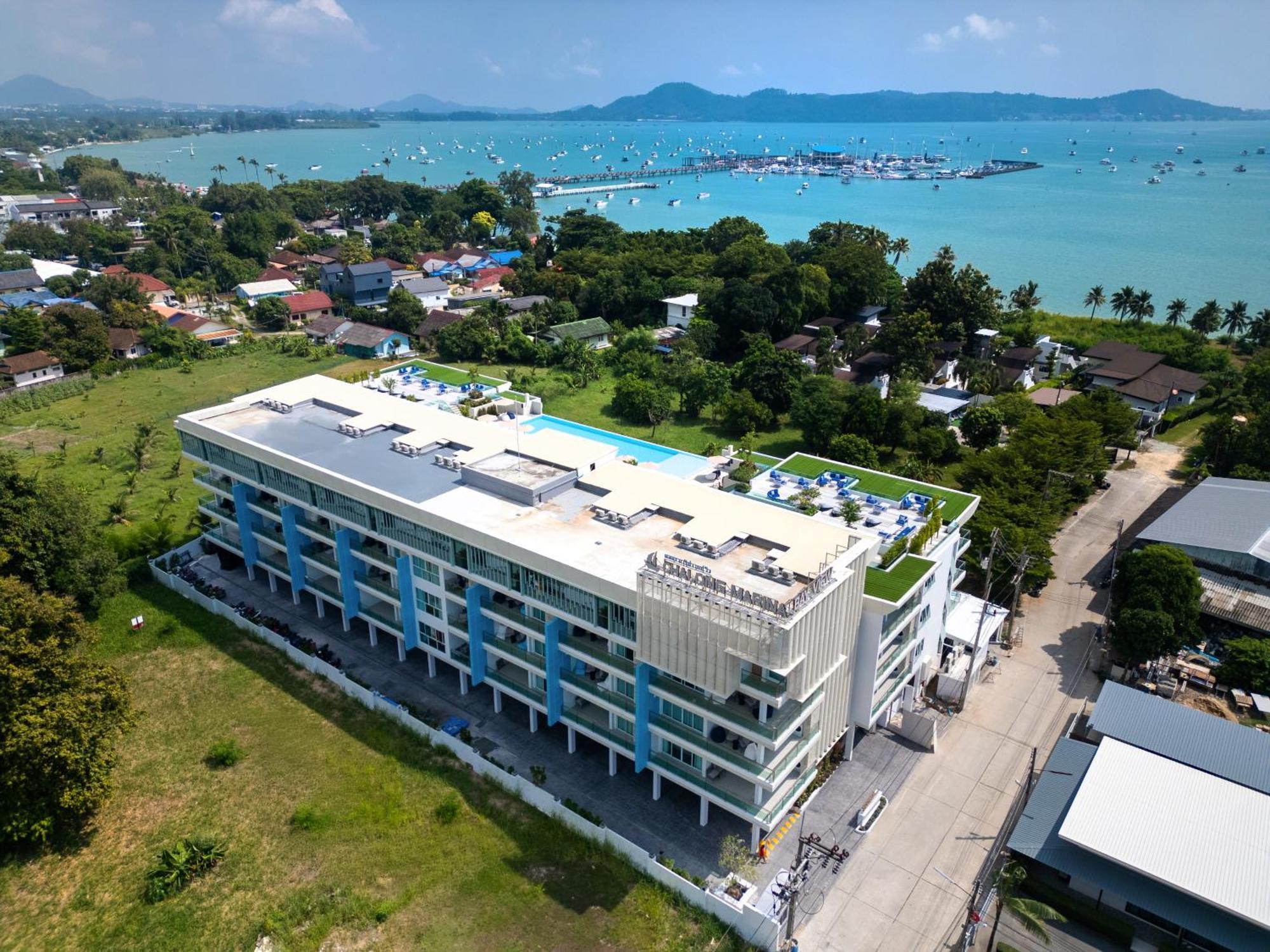 Chalong Marina Bay View Phuket Hotel บ้านบางจาก ภายนอก รูปภาพ